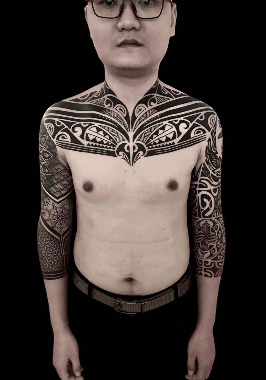 BIG TATTOOS  44